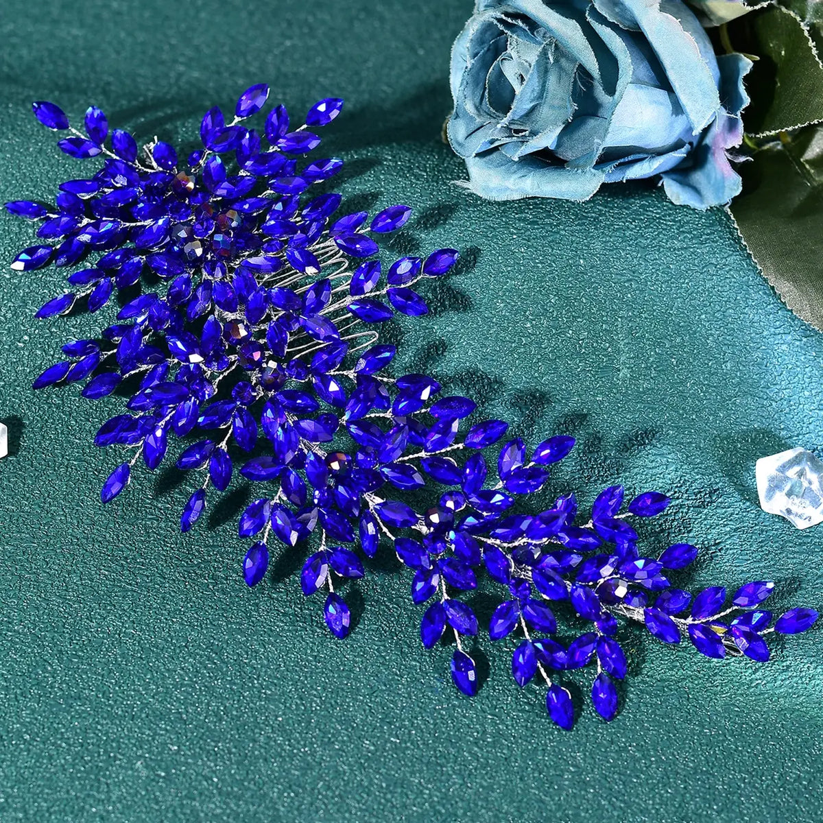 Luxury Rhinestone Hair Comb for Women, Perfect Bridal Hairstyle Accessory, Elegant China Craftsmanship Wedding Ball Party Festivals Headpiece HP884