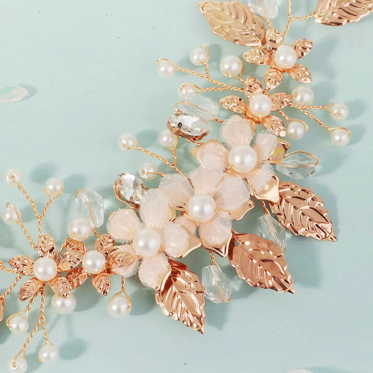 Handmade Braided Bridal Headpiece, Elegant Floral Hairband, Perfect Wedding & Bridesmaid Accessory, Unique Handcrafted Design