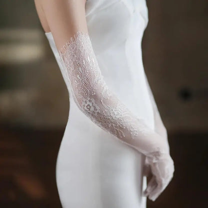 WG054 Women's 54cm Breathable Long Finger Gloves, White Lace Edges Eyelash Lace-Appliqued Bridal Pair, Fashion Accessory for Bride, Prom