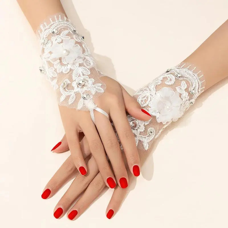 Women's White Tulle Lace Short Fingerless Gloves - Flower-Embellished Rhinestone Motif, Wedding Party Fashion Accessory, Flowers