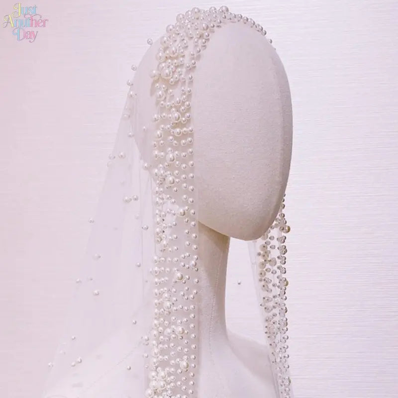 Luxury Pearl Embellished Bridal Veil, Elegant Beaded Long Tulle Wedding Veil, Sheer Face-Covering Veil for Wedding, Photoshoot & Bridal Accessories