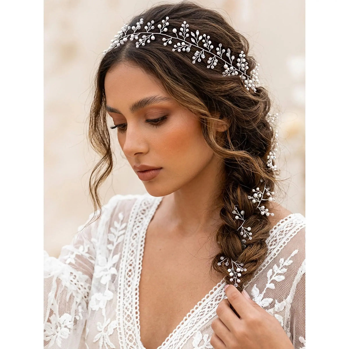 Elegant Pearl Crystal Hairband for Women, Bridal Headband, Versatile Bun and Curl Hairstyle Accessory, Perfect for Weddings, Parties, Vacations, Holidays, Gatherings
