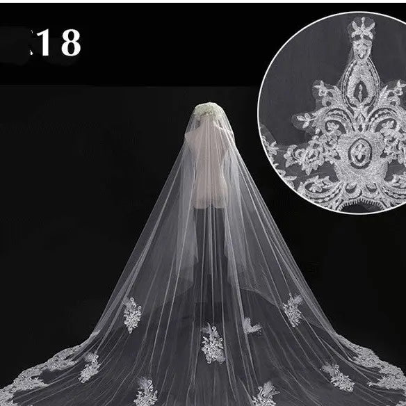 Bridal Long-Tail Luxury Veil - Elegant Sheer Wedding Accessory for Brides with Refined Finishing Touch