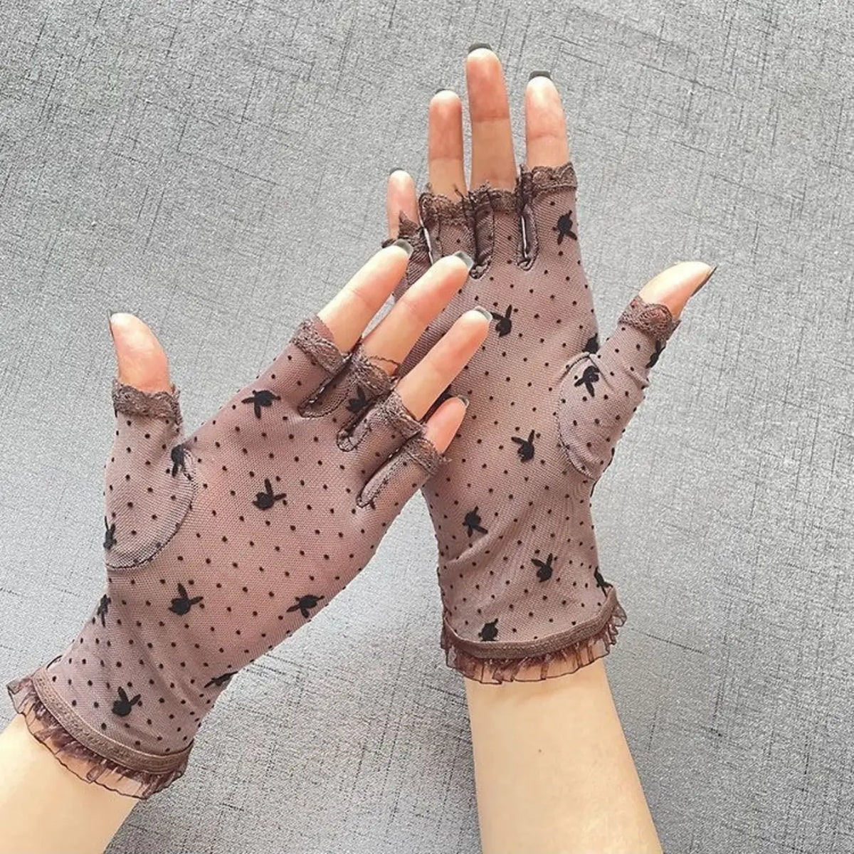 Women's Thin Premium Black Half-Finger Lace Gloves with Exposed Fingertips, Delicate Five-Finger Design for Summer Driving, UV Protection, Mesh Fabric