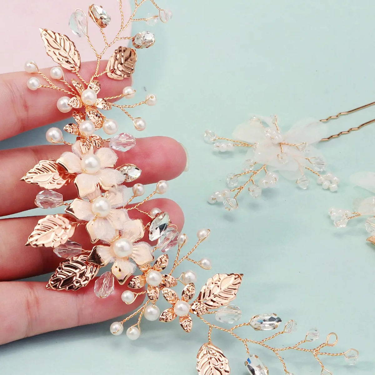 Handmade Braided Bridal Headpiece, Elegant Floral Hairband, Perfect Wedding & Bridesmaid Accessory, Unique Handcrafted Design