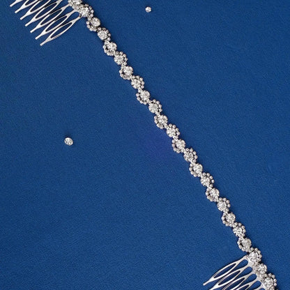 1 Piece Rhinestones Decor Hair Clip, Minimalist Elegant Plain Rhinestones Flower Design Hair Pin, Simple Design All-match Hair Accessories, Bridal Headwear, Decoration