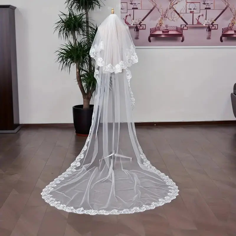 Bridal Trailing Veil - Exquisite Romantic Western Wedding Veil with Floral Lace Edge, Flower Print for Classic Wedding Ceremony, Formal Events
