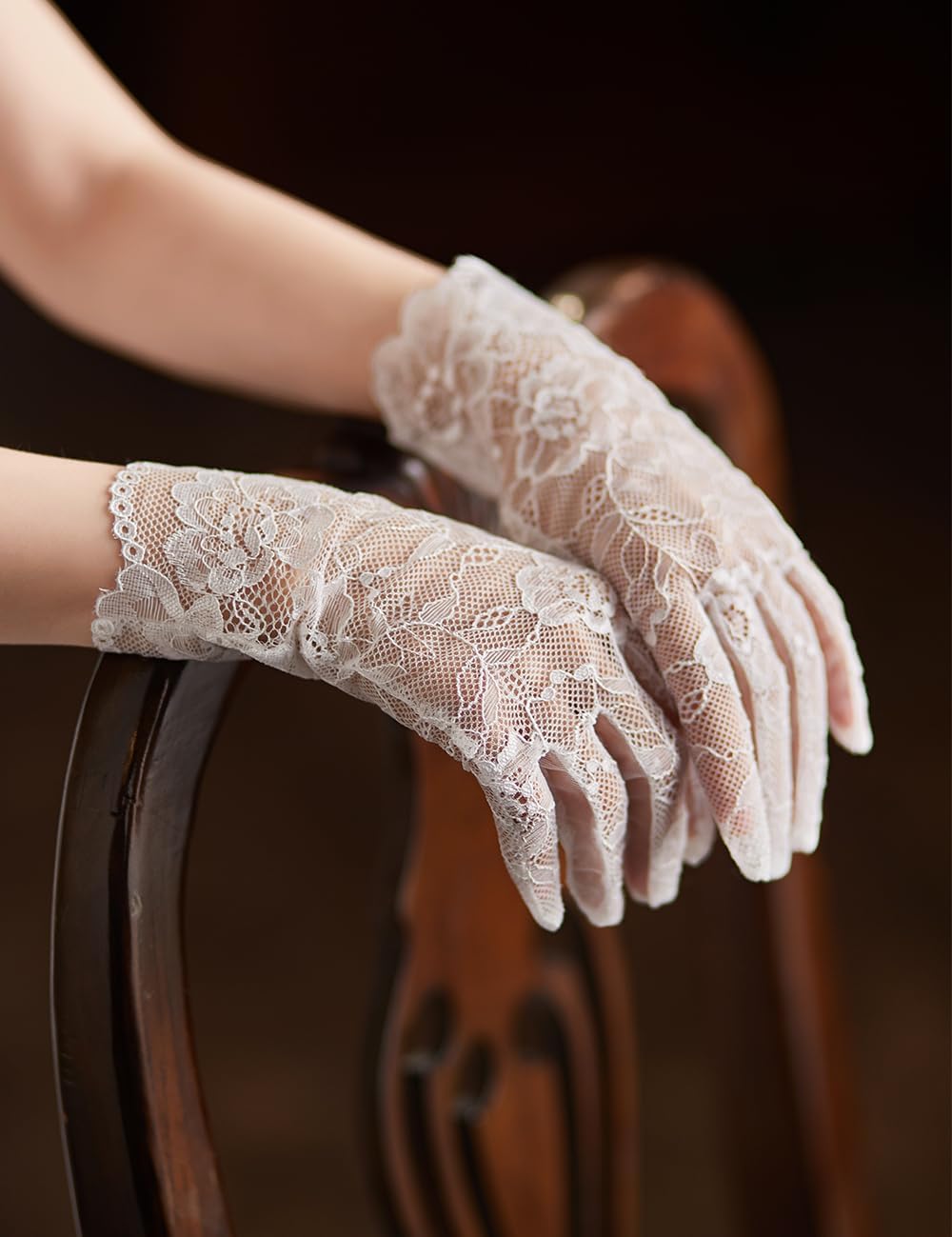 Short Bridal Elegant Lace Gloves Women Tea Party Gloves