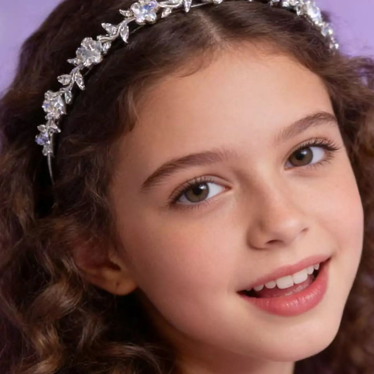 Women Silver Color Floral Crystal Headband, Bridal & Party Hair Accessory, Shiny Rhinestone Tiara, 1pc Glamour Elegant Design