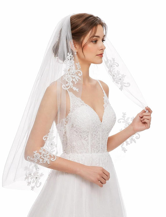 Avidlove Wedding Veil for Brides Fingertip Length Bridal Veil with Comb