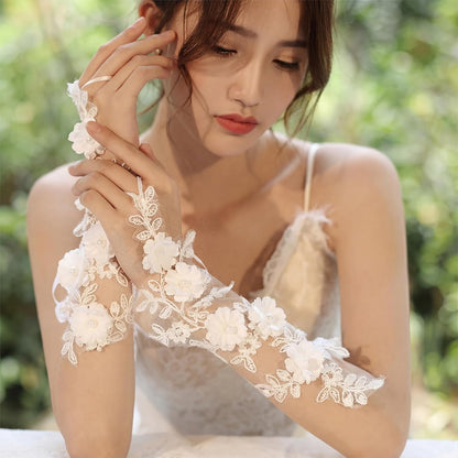 Women's Fingerless Lace Gloves White Elegant for Bridal Wedding