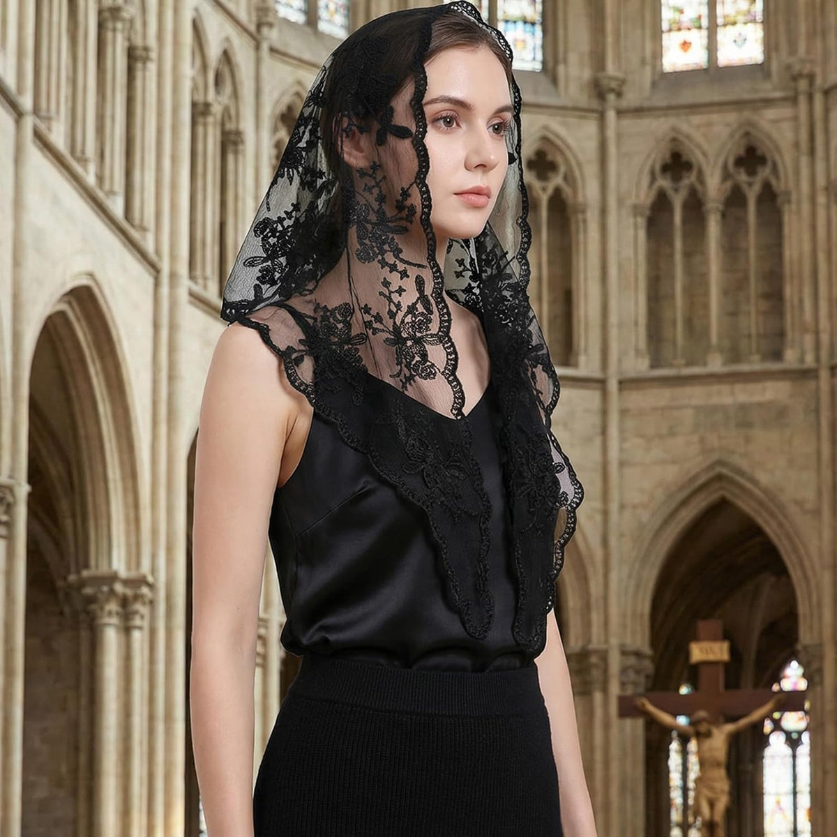 Yolev Mantilla Veil Triangle Catholic Veil For Women Lace Scarf Mass Veils Head Covering For Religious Christian Prayer