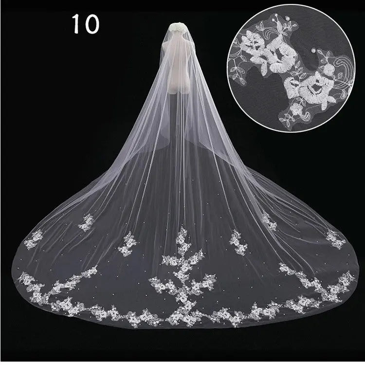 Bridal Long-Tail Luxury Veil - Elegant Sheer Wedding Accessory for Brides with Refined Finishing Touch