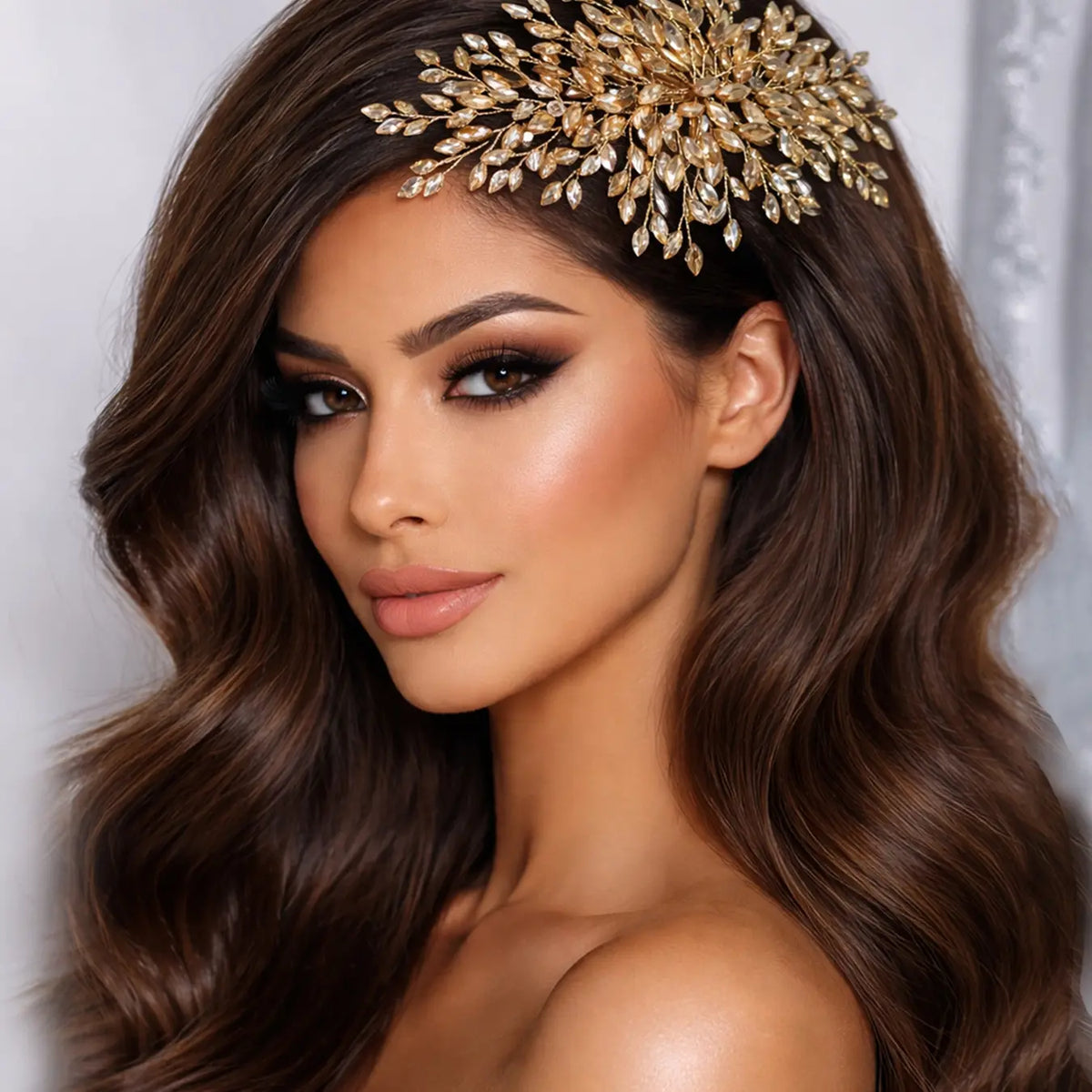 Handmade Elegant Rhinestone Hair Comb, Elegant Crown Design, Perfect for Weddings and Parties, Bridal Accessory, Fashion Headpiece for Ballroom Dance Gatherings Daily Decor