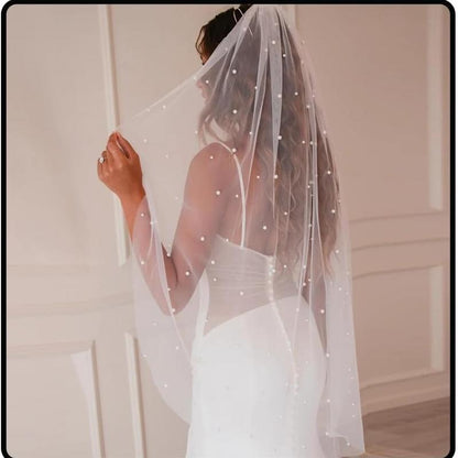 Ursumy Pearl Wedding Veils Flower Cathedral Bridal Veil 118’’ Veils for Brides 1 Tier Fingertip Length Drop Veil Hair Comb
