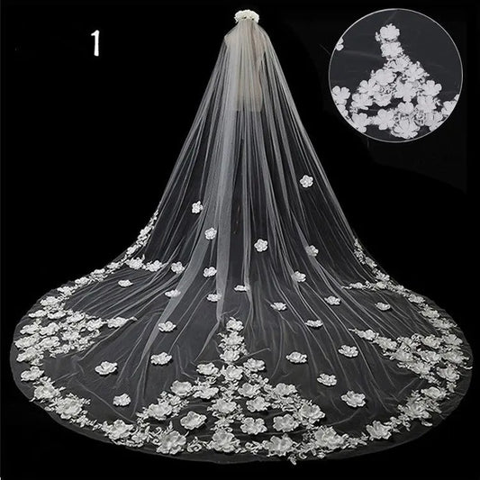 Bridal Long-Tail Luxury Veil - Elegant Sheer Wedding Accessory for Brides with Refined Finishing Touch