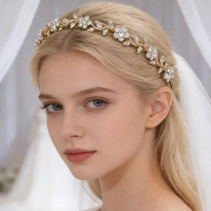 Women Silver Color Floral Crystal Headband, Bridal & Party Hair Accessory, Shiny Rhinestone Tiara, 1pc Glamour Elegant Design