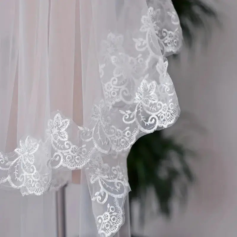 Bridal Trailing Veil - Exquisite Romantic Western Wedding Veil with Floral Lace Edge, Flower Print for Classic Wedding Ceremony, Formal Events